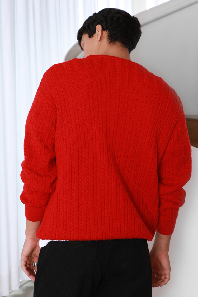 Bhaane red clean sweater