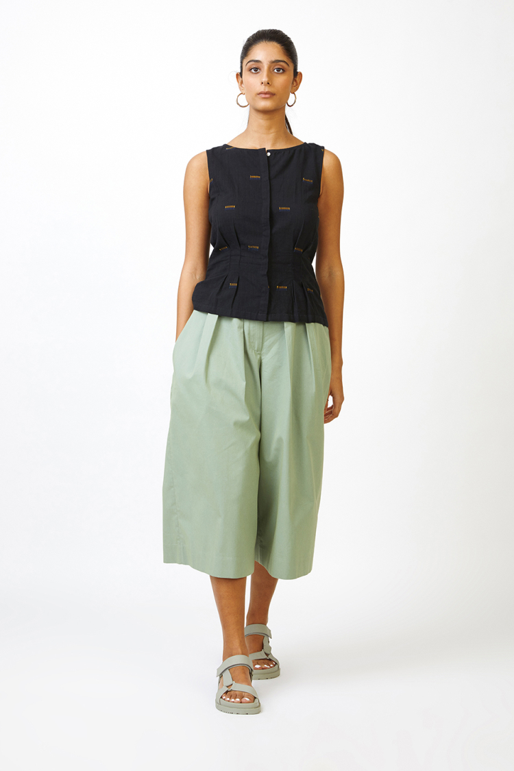 Bhaane black jam top