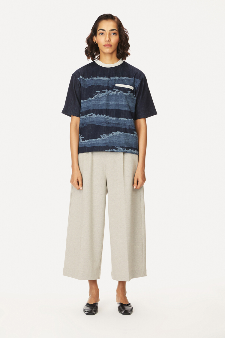 Bhaane indigo tea top